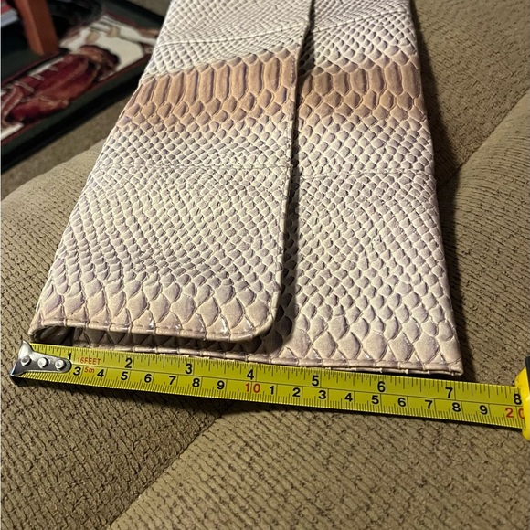 Jessica McClintock croc clutch - Picture 4 of 7